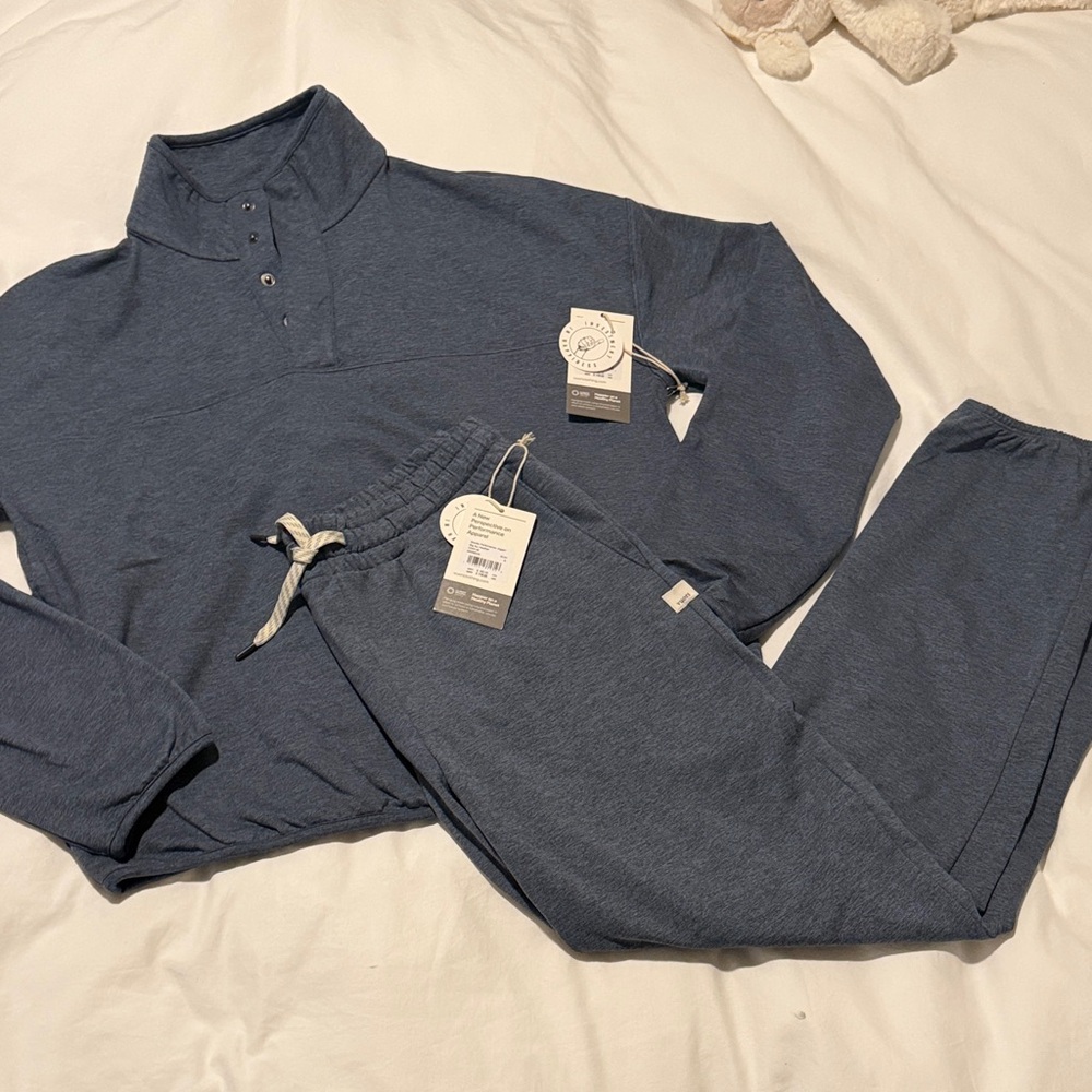 Vuori Blue Sweatshirt & Hoodie Set